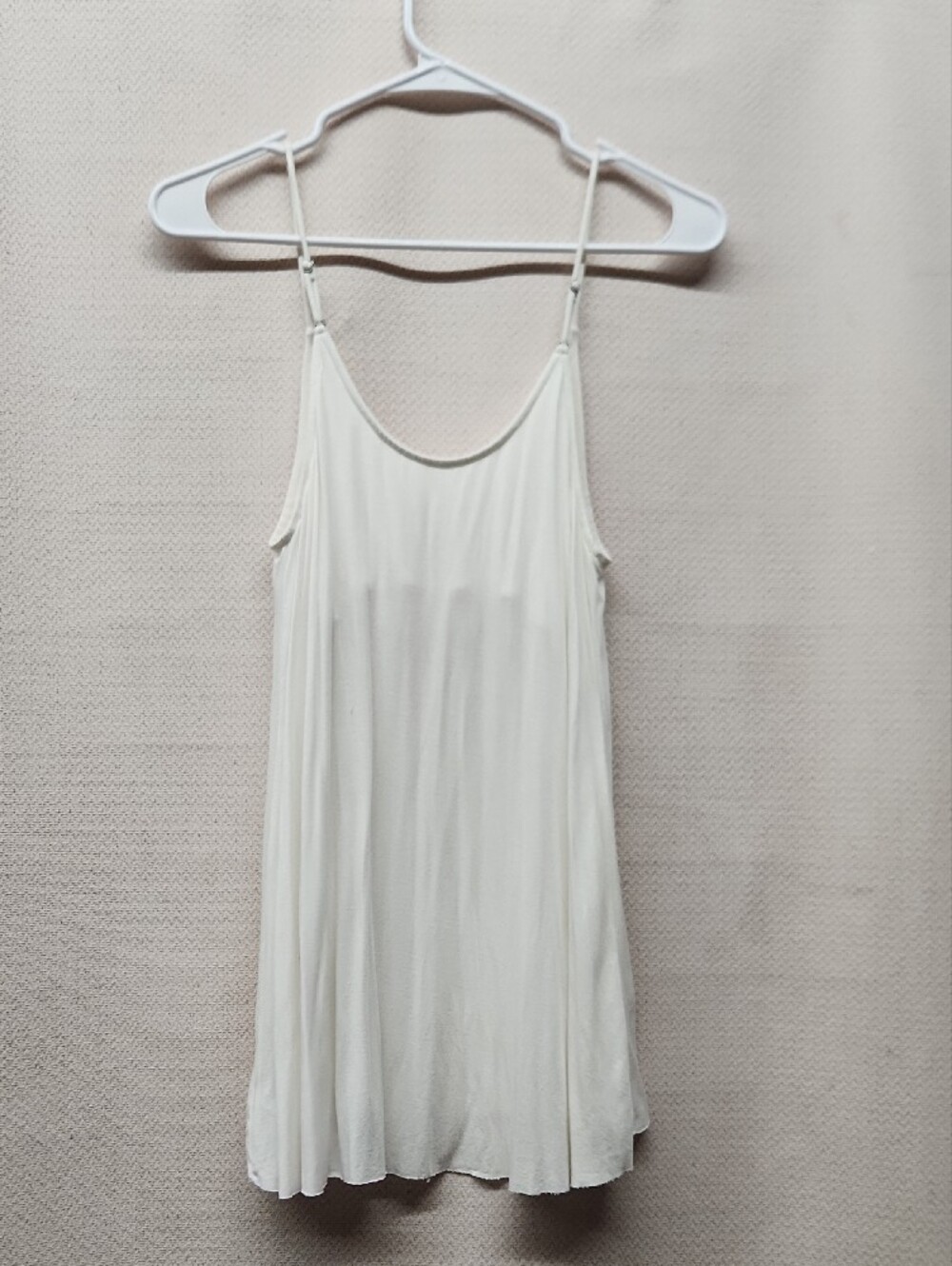 American Eagle Outfitters Ivory Soft & Sexy Tank - Picture 2 of 3